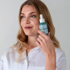 Evita la caída del pelo con el poder de los Péptidos